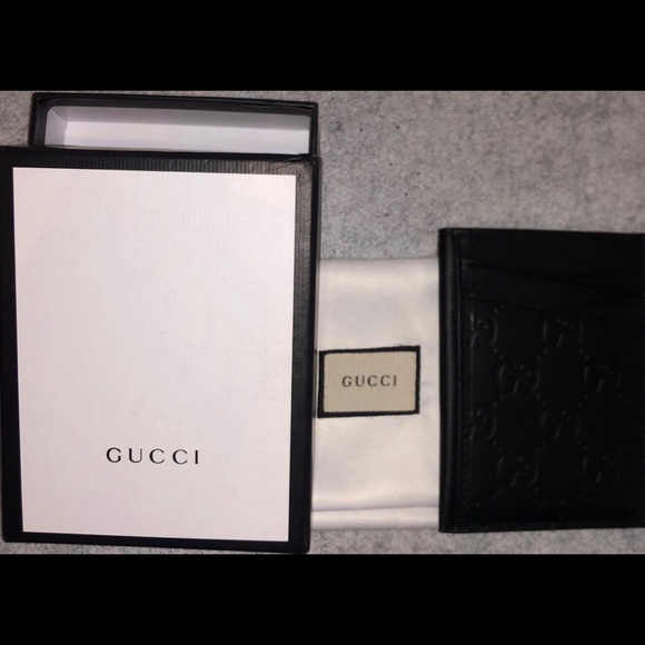 Handbags - ✅Authentic Gucci Wallet - Genuine Leather
